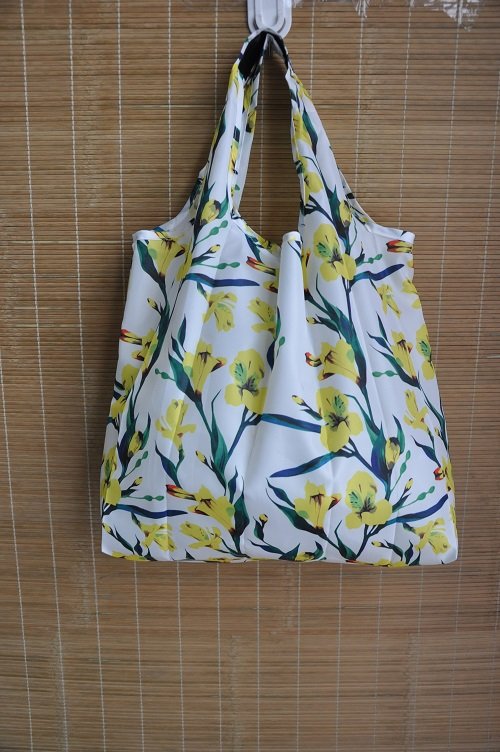 Polyester foldable bag