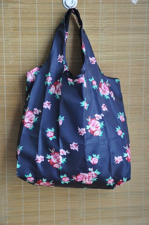 Polyester foldable bag