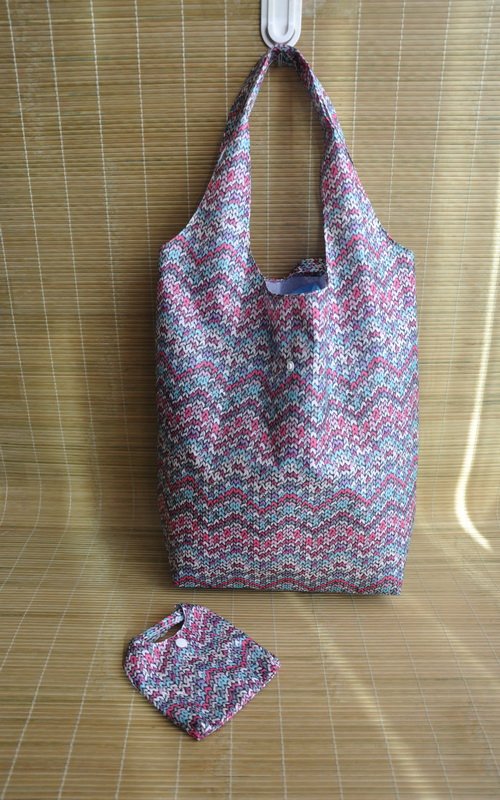 Polyester foldable bag